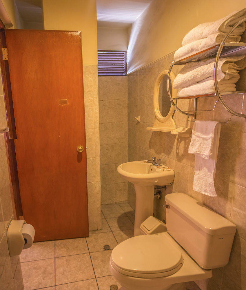 Ebony Hotel Huaraz Kültér fotó